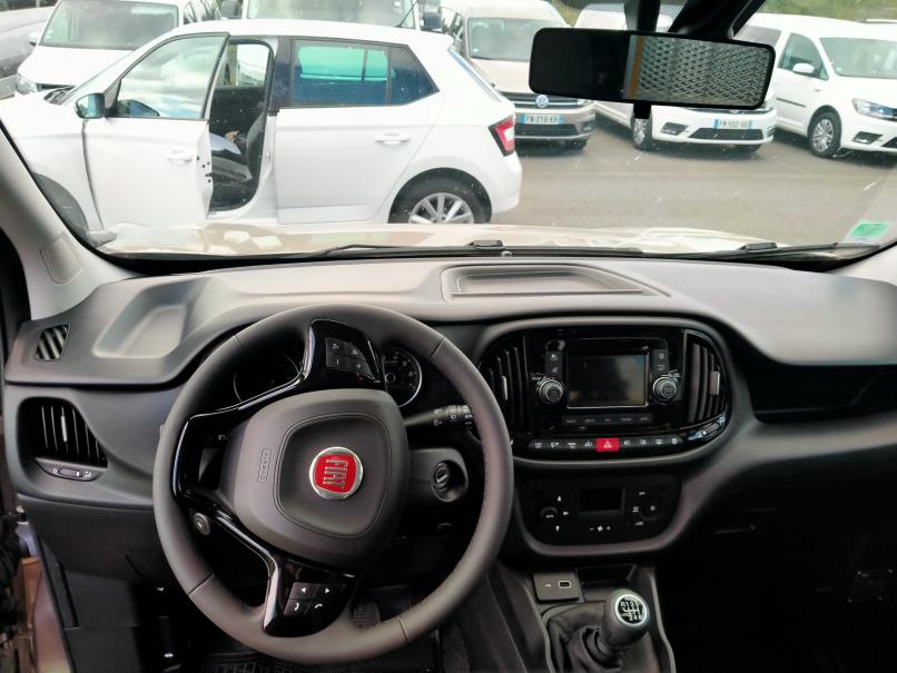 vehicule en location vente Doblo Panorama Maxi XL 1,6 120 cv