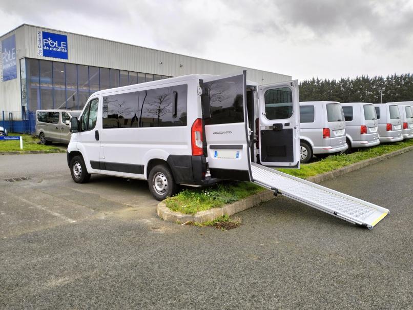 vehicule en location vente Ducato Combi 3,0 CH1 2,3 MJT 130 cv Euro 6 Blanc VASP Handicap TPMR